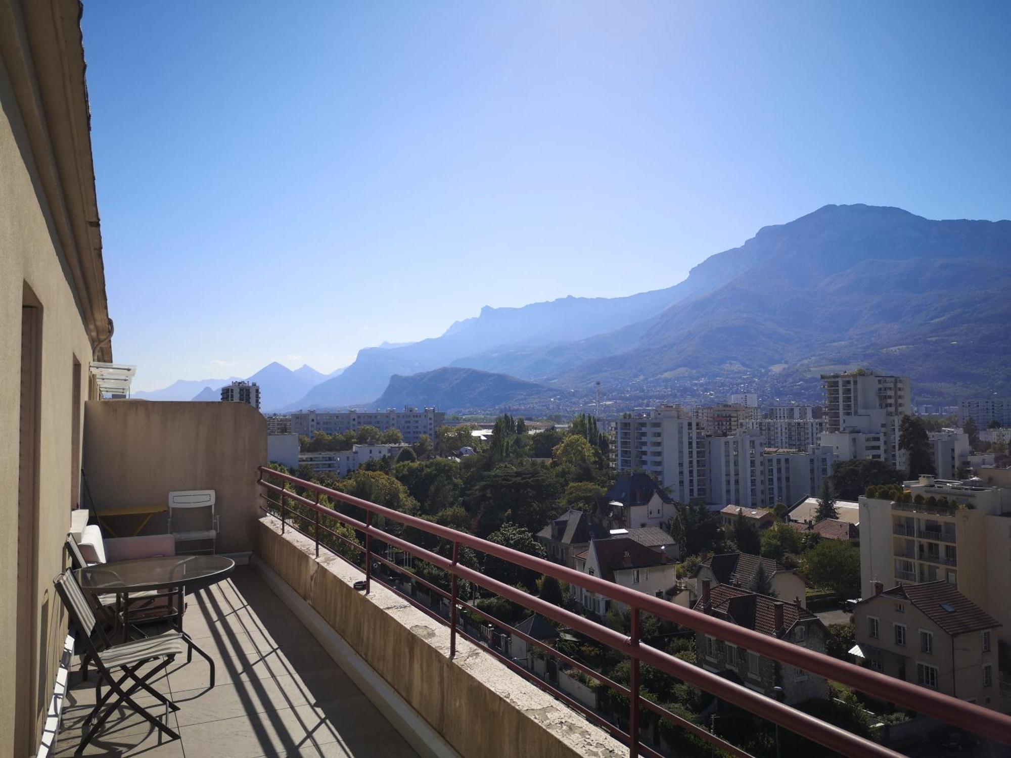 Апартаменти Les Terrasses De Liberation Гренобль Екстер'єр фото