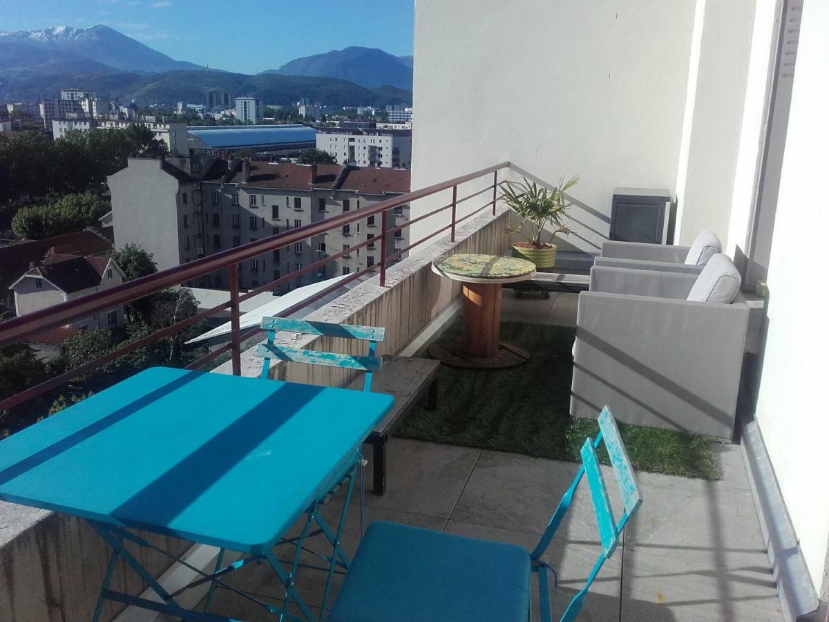 Апартаменти Les Terrasses De Liberation Гренобль Екстер'єр фото